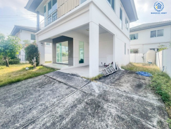 *****บ้านเดี่ยวมือสองย่านปทุมธานี ม.อินนิซิโอ2 รังสิต-คลอง3 เนื้อที่กว้างขวางถึง 50 ตร.ว. ฟังก์ชัน 3 ห้องนอน 2 ห้องน้ำ 1 ที่จอดรถ พร้อมเข้าอยู่ บนทำเลแห่งการเดินทาง ใกล้ฟิวเจอร์พาร์ค รังสิต และทางด่วน "มอเตอร์เวย์ คลอง 5" จองด่วน!